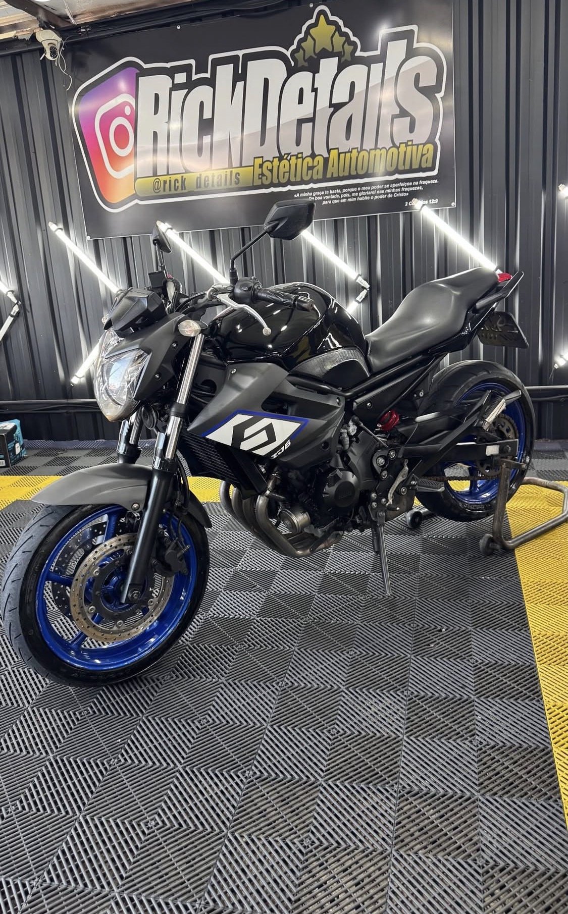 XJ6 ou R$20 mil reais no pix